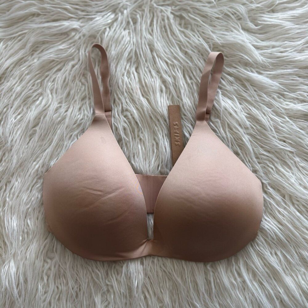 Skims Wireless Super Push up Bra Clay Size 34D
